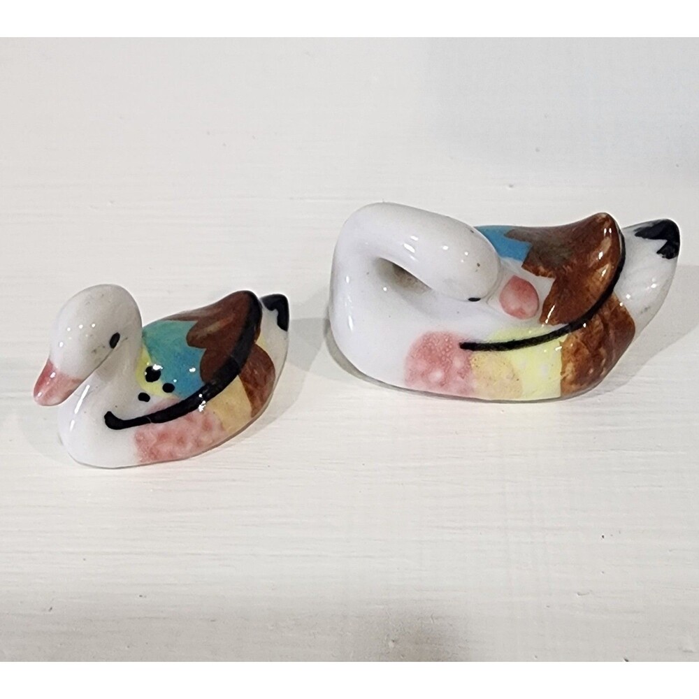Colorful Folk Art Mini Porcelain Duck & Duckling Family Figurine Lot 2 Ceramic